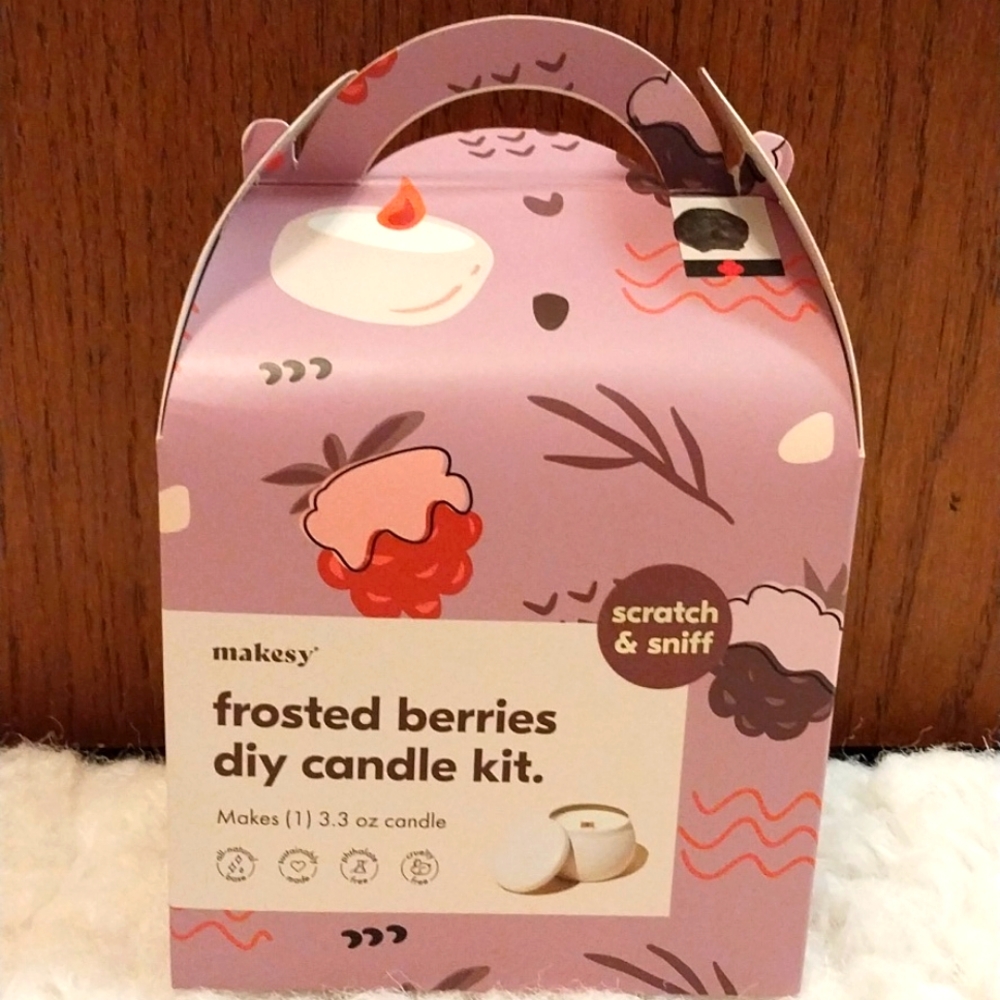 D.I.Y FROSTED BERRIES CANDLE KIT size 3.3oz